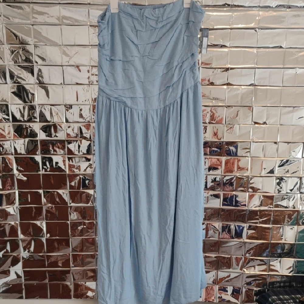 Baby Blue Strapless Dress With Pockets